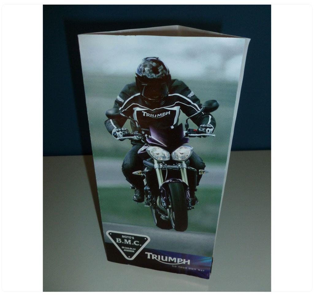 Flyer voor BMC Assenede, Triumph motordealer